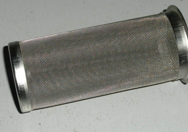 不銹鋼過濾網(wǎng)筒的特點(diǎn)和主要用途有哪些？